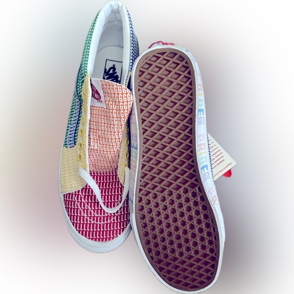 SOLD! Vans Unisex - Mid Pride (2021); NWT; Never Worn! - Picture 5 of 7